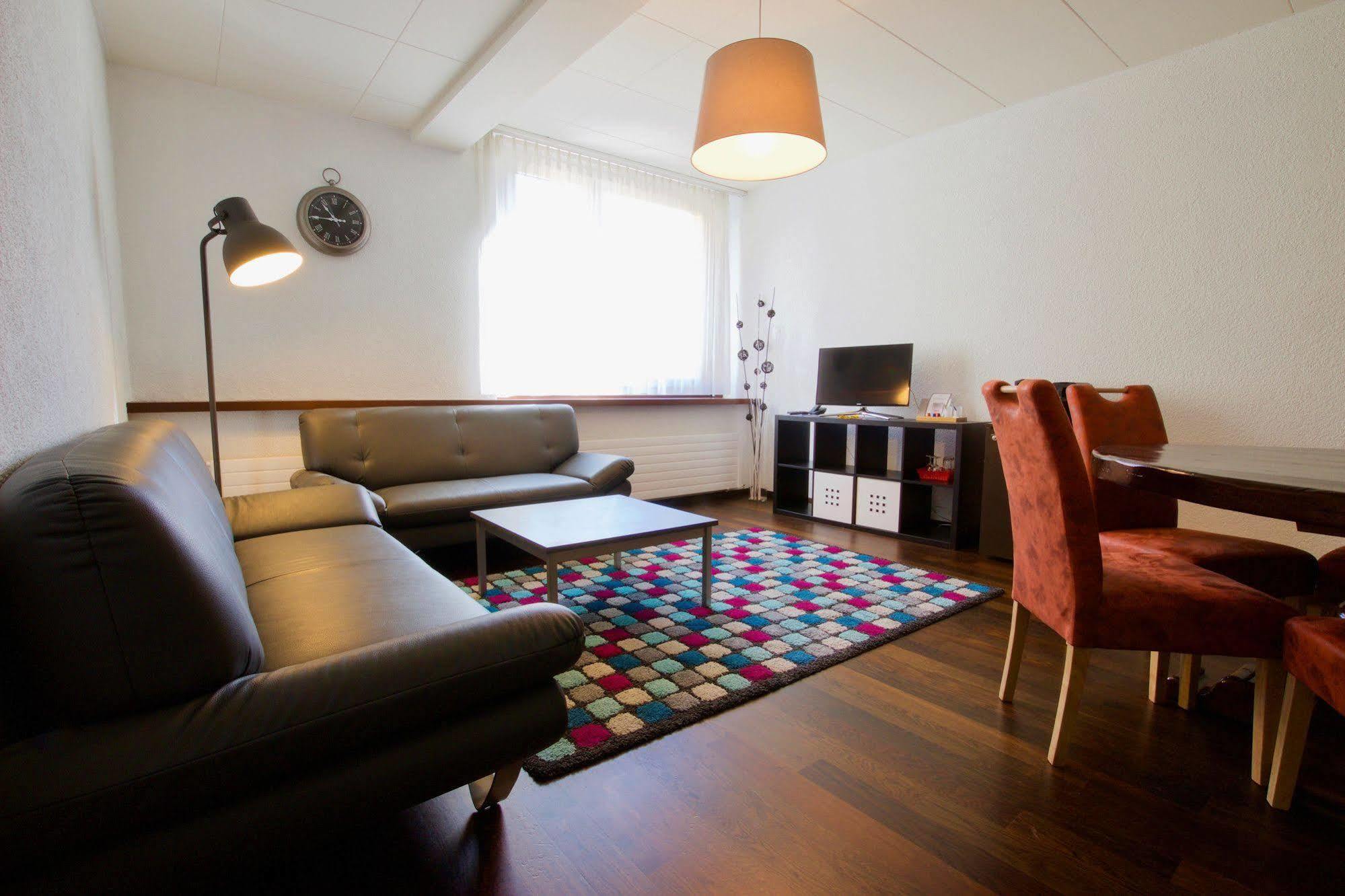 Hotel Du Rhone 3*