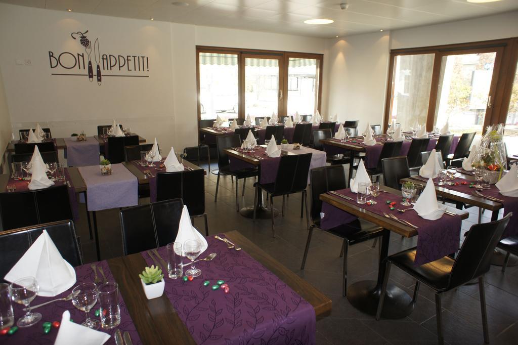Du Rhône Hotel 3*